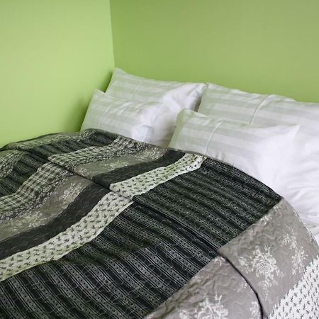 Kedvenc Vendeghaz Hotel Miskolc Luaran gambar
